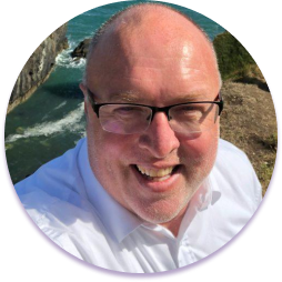 Headshot of indivdual